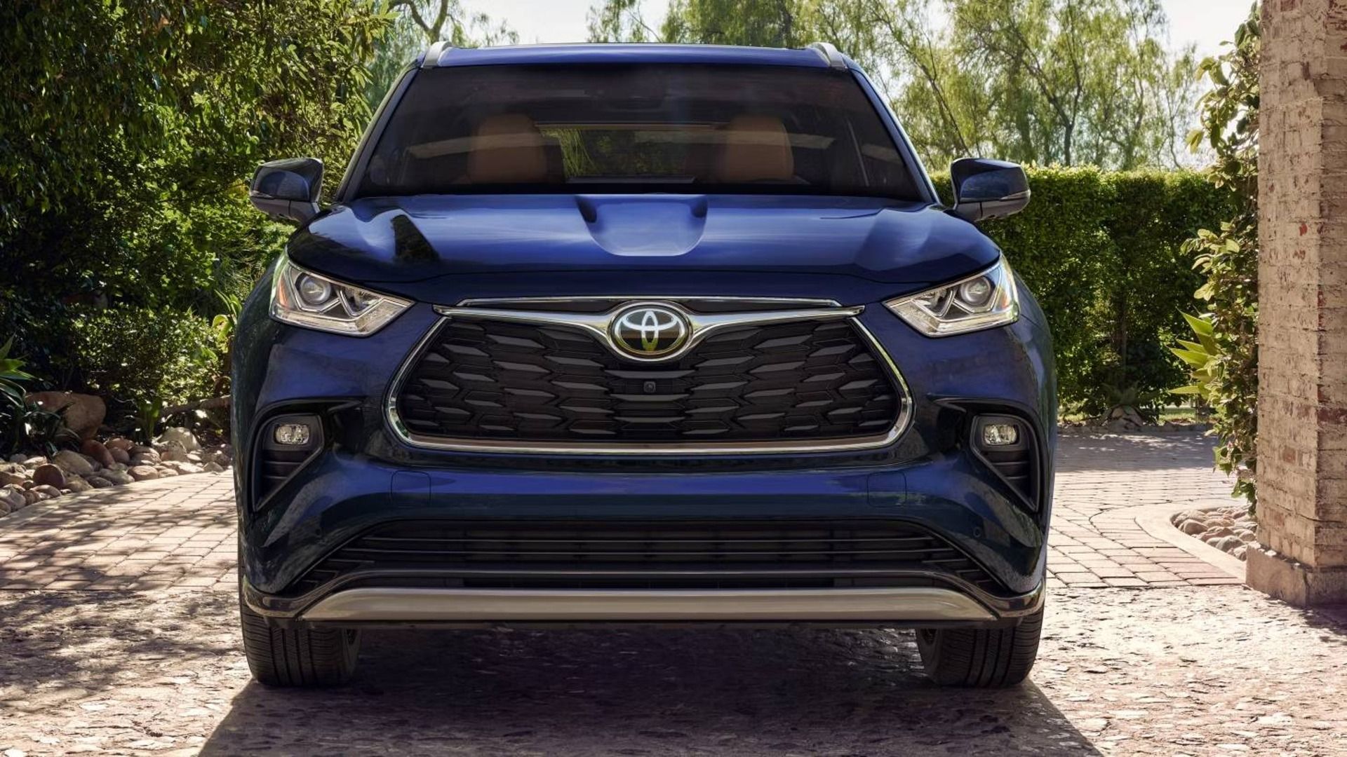 2025 Toyota Highlander and Hybrid - exterior