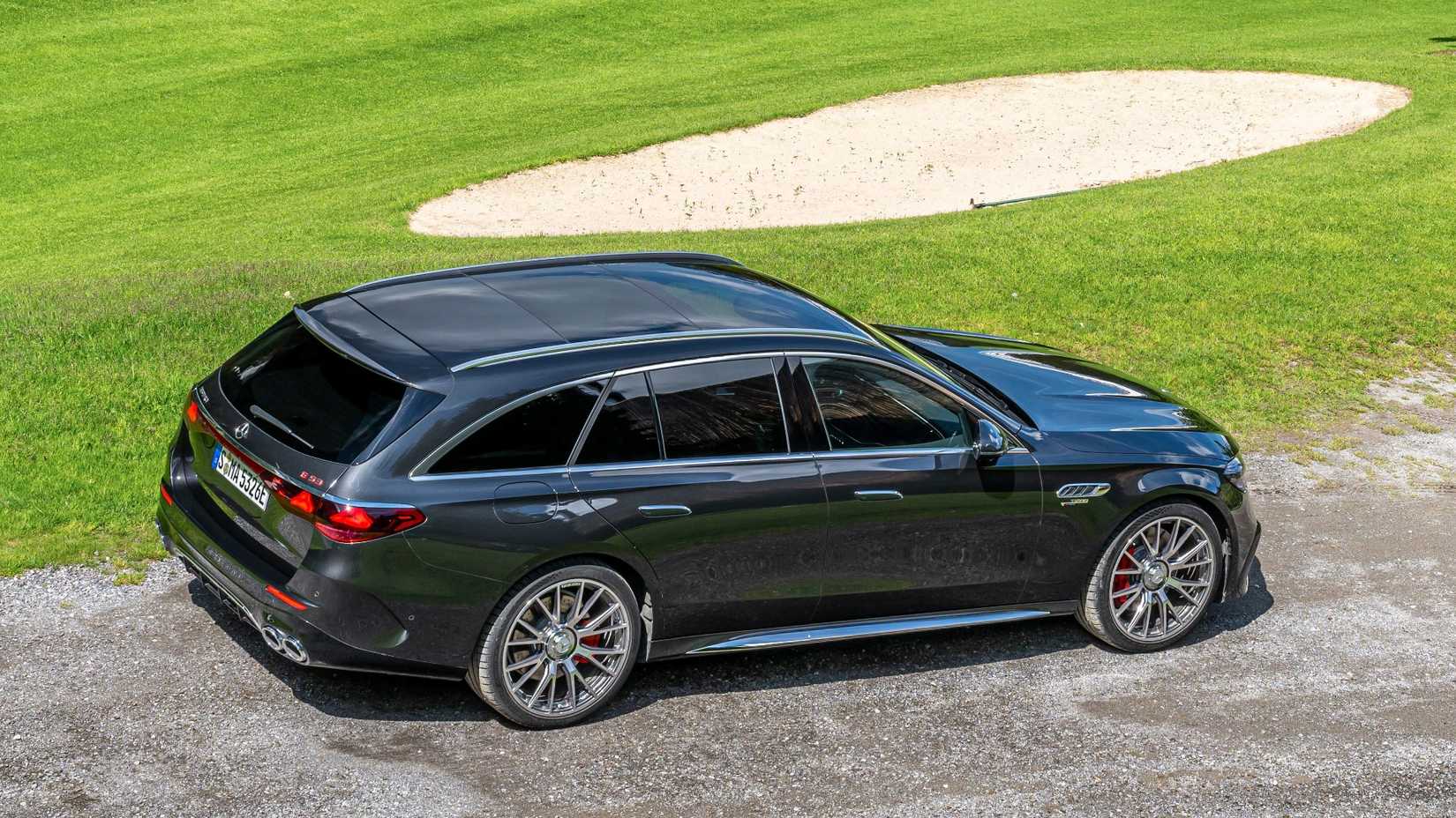 2026 Mercedes-AMG E 53 Hybrid Wagon Euro (1)