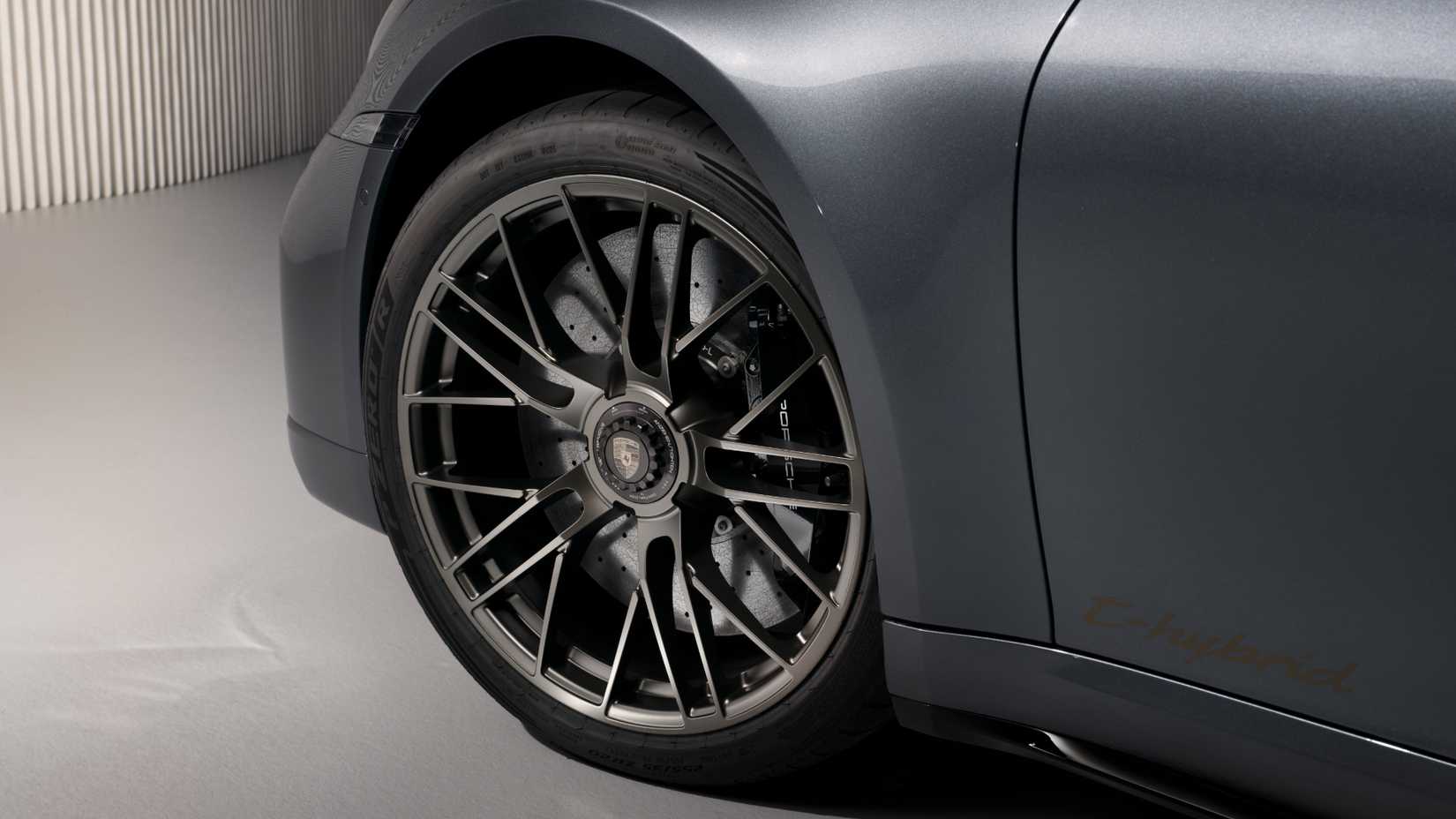 2026 Porsche 911 Turbo S Coupe 992 wheel detail