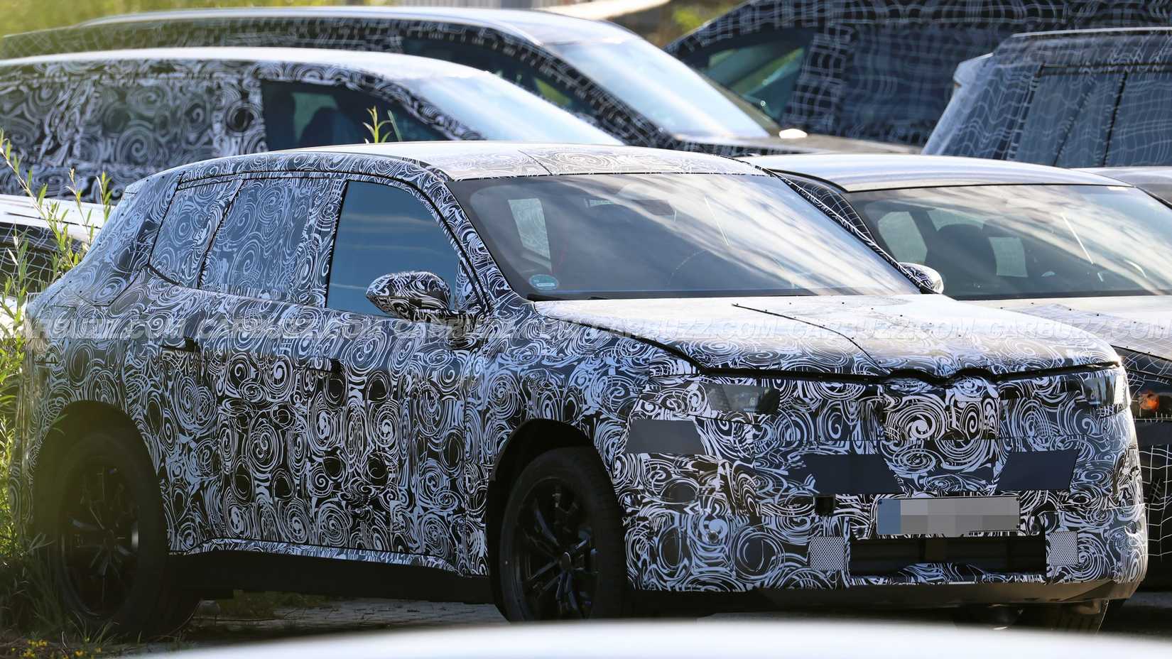 BMW X1 Spy Photos (5)