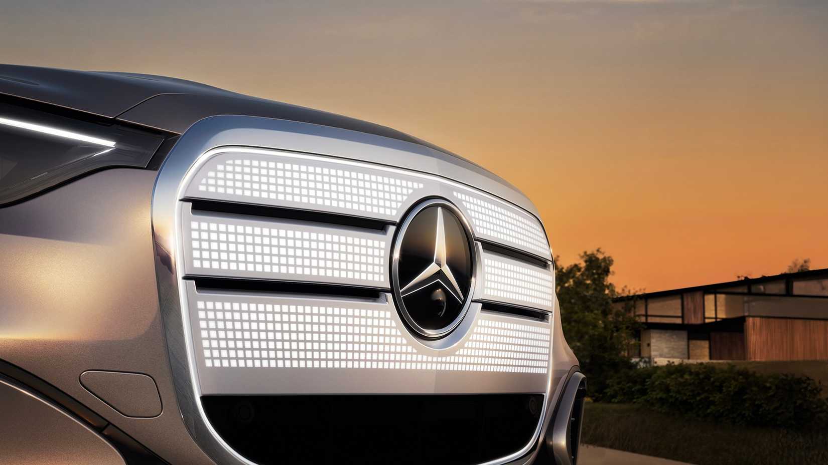 GLC with EQ Technology Iconic Grille