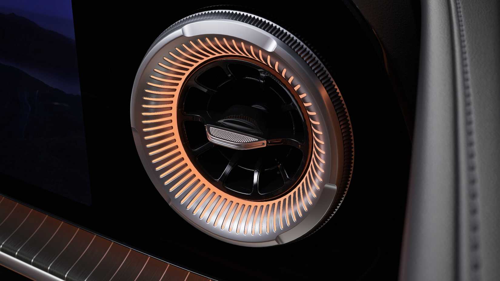 Mercedes-Benz GLC Electric Interior Teaser Vent