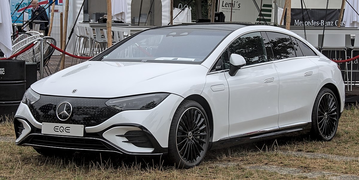 Mercedes-Benz EQE Sedan