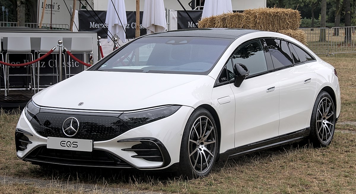 Mercedes-Benz EQS Sedan