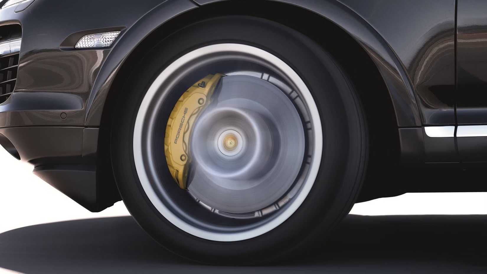 2008-2010-porsche-cayenne-turbo-27 2008 - 2010 Porsche Cayenne Turbo (27)