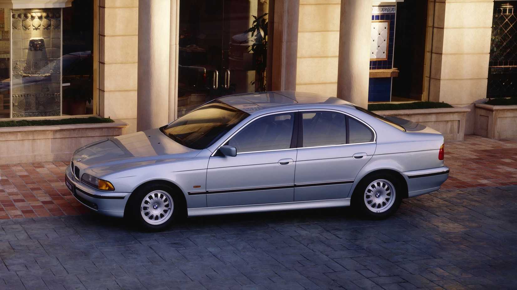 e39-bmw-5-series-3 E39 BMW 5 Series (3)