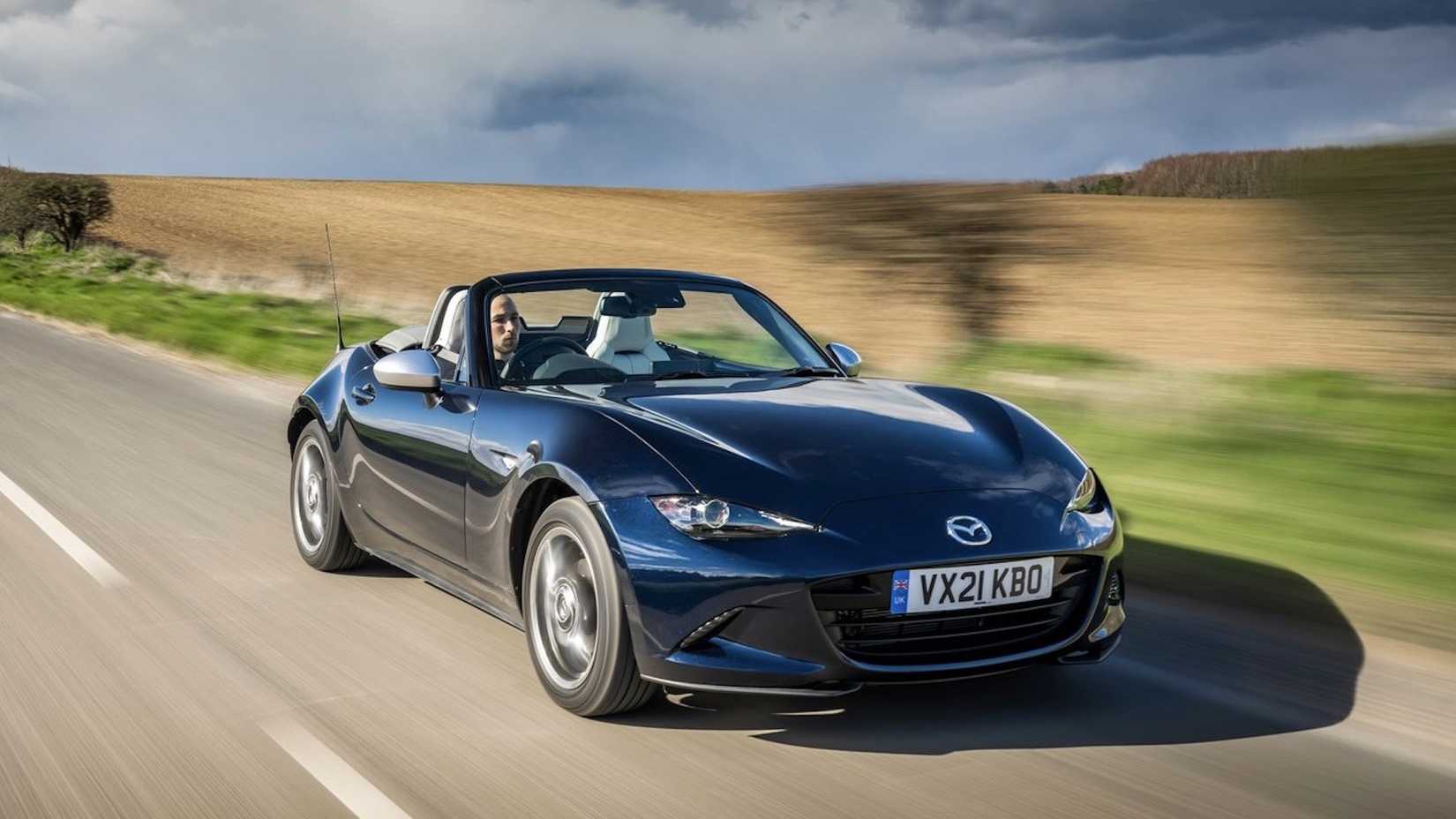 2021 Mazda MX-5 Miata front, three-quarter