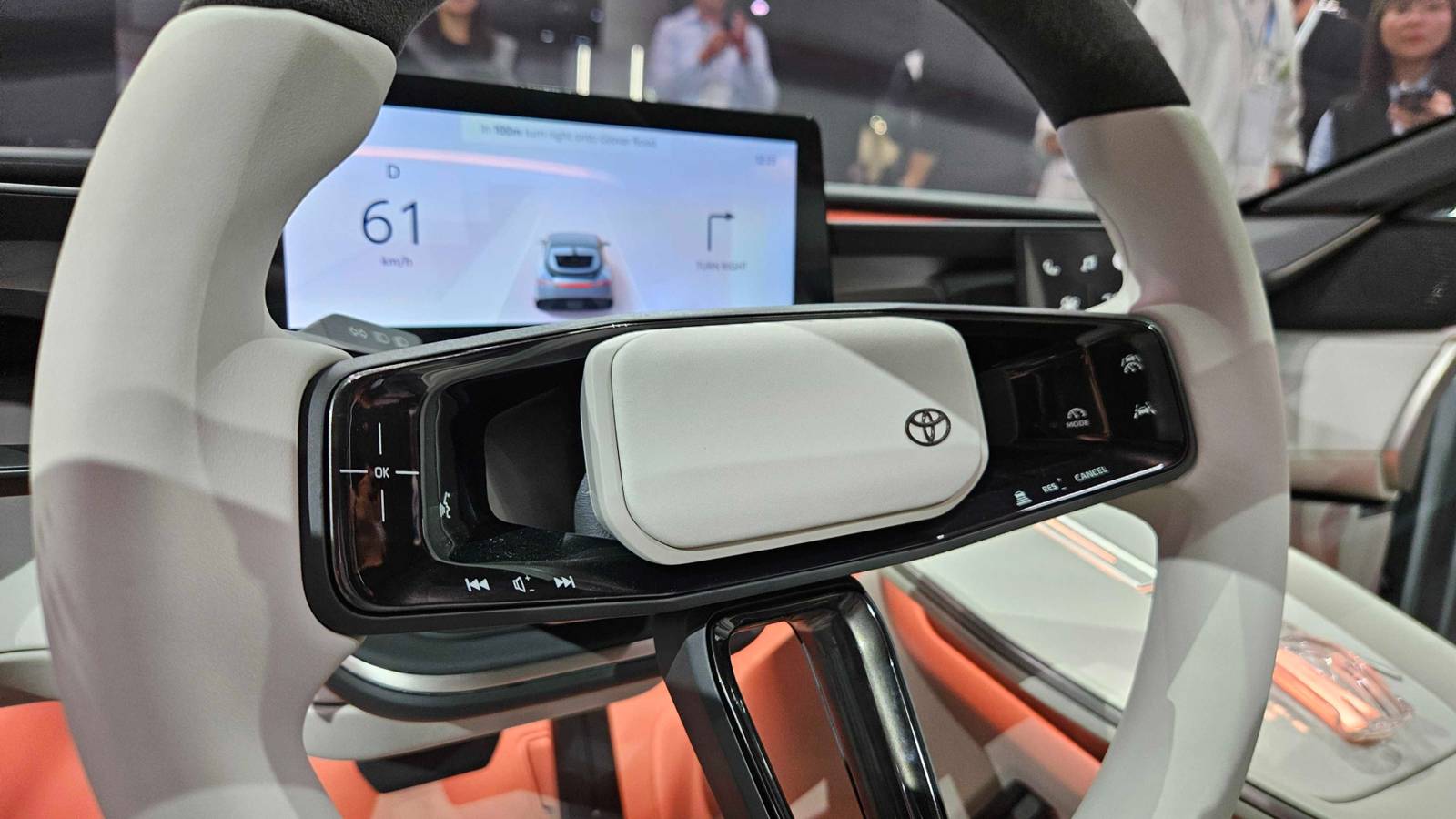 new-toyota-corolla-concept-03